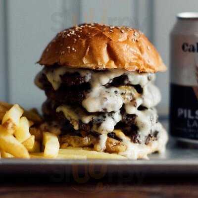 B.w.r - Burgers, Wings And Ribs