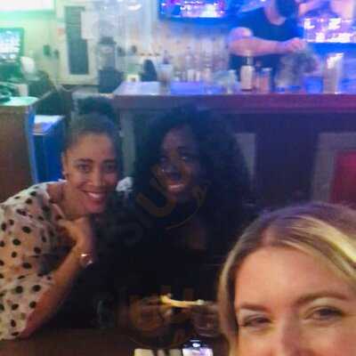 El Chicos Mexican Cantina