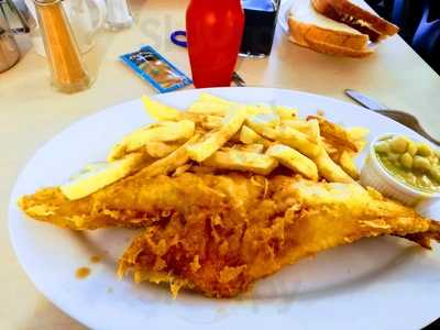 The Dolphin Sutton On Sea