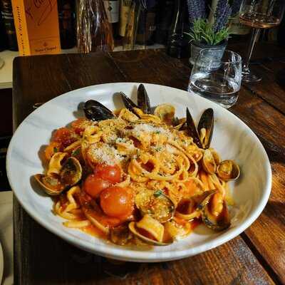 Lagodicomo Bar & Restaurant