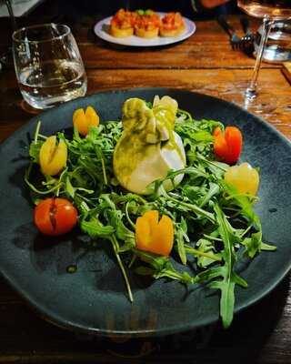 Lagodicomo Bar & Restaurant