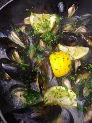 Morgan's Bar & Grill