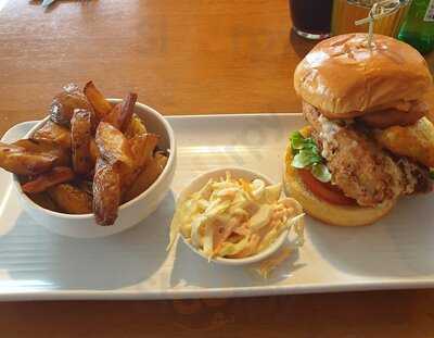 Port And Anchor Kitchen And Bar