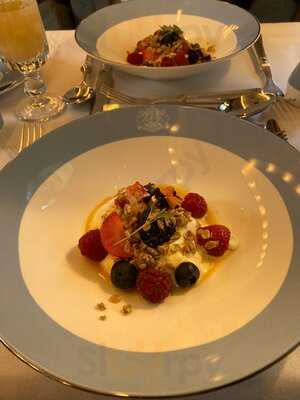 Belmond British Pullman Train Experiance