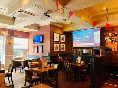 Green Dragon Mansfield