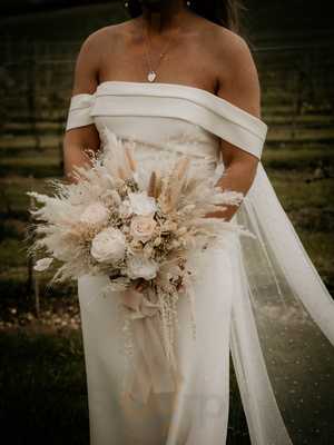 Ophelia Flowers And Tea