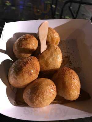 Loukoumades