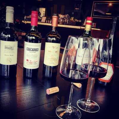 The Lodge Coffee House, Kitchen & Bar