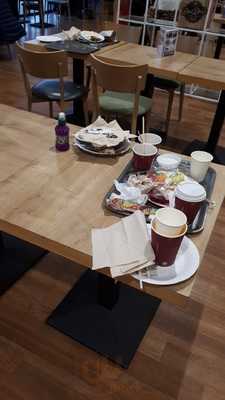 Dee Dee's Family Cafe