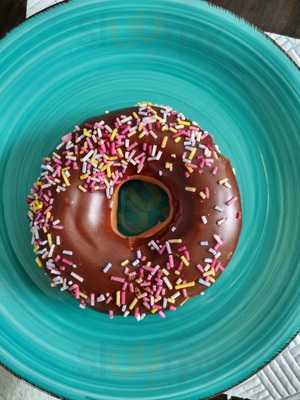 Krispy Kreme Watford Trade City