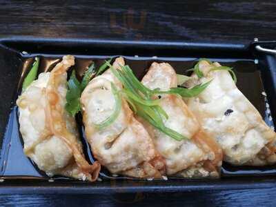 Intoku Artisan Sushi & Robata