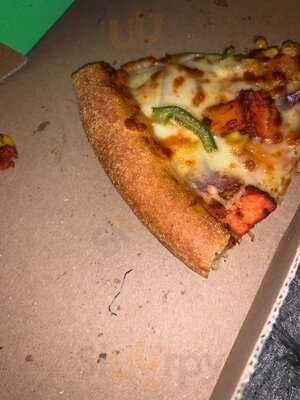 Caprinos Pizza Luton