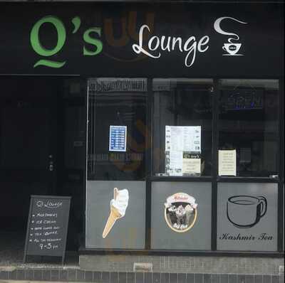 Q's Lounge