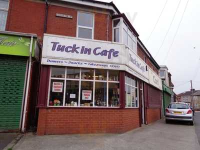 Tuckin Cafe