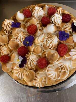 The Chocolate And Pastry Bar