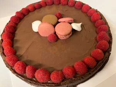 The Chocolate And Pastry Bar