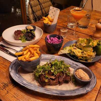 Coppa Cobham Village