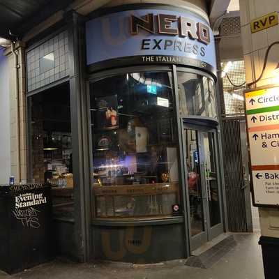 Caffe Nero Edgware Road Station