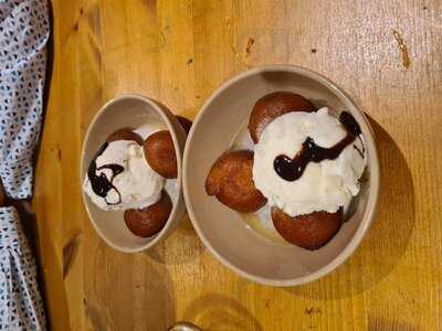 Craft & Skewers - Newport Pagnell