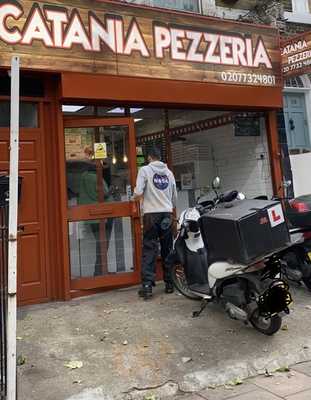 Catania Pizzeria
