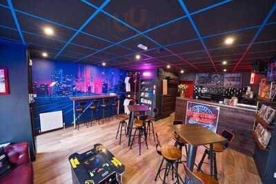 Fourteen Arrows Coffee Lounge