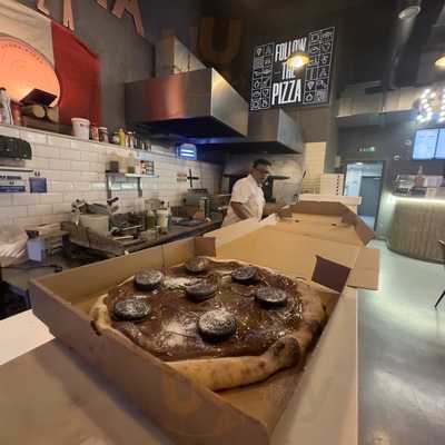 Adora Pizza