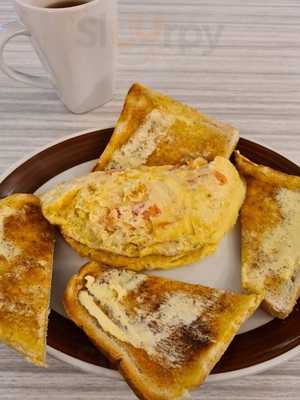 Jenny's Round Table Cafe