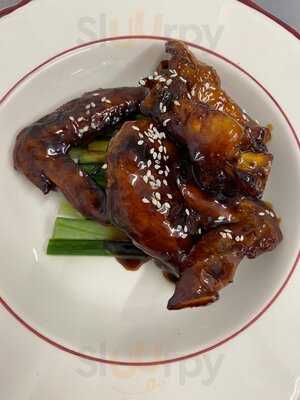 Hau’s Kitchen Chinese Cuisine