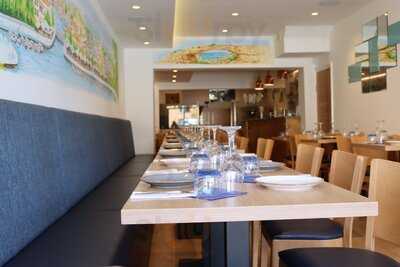 Greek Bites Restaurant