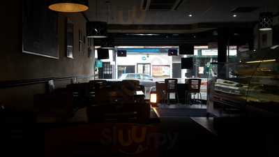 Queen Bee's Butty Bar