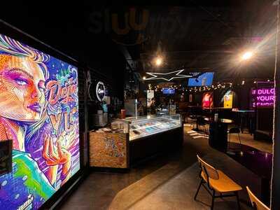 Creams Cafe High Wycombe