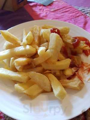 Meow's Fish & Chips