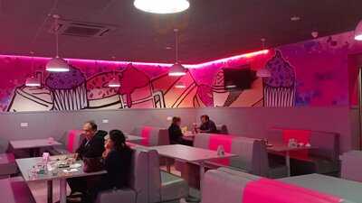 Sprinkles Desserts - Cornelian Way