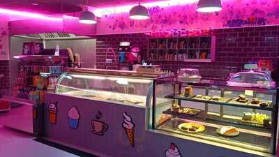 Sprinkles Desserts - Cornelian Way