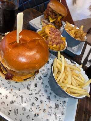 Fat Hippo Headingley