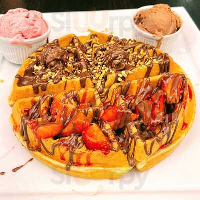 Little Dessert Shop - Reading