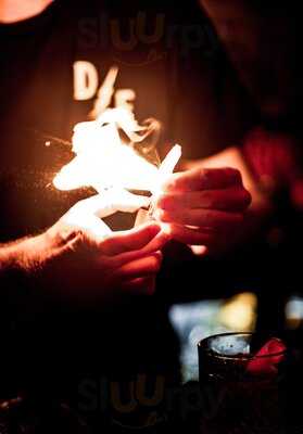 The Dead Famous Liquor Lounge & Grill