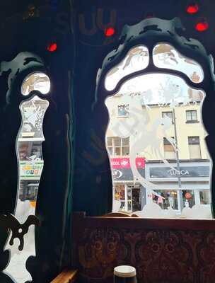 Irish Village Complex