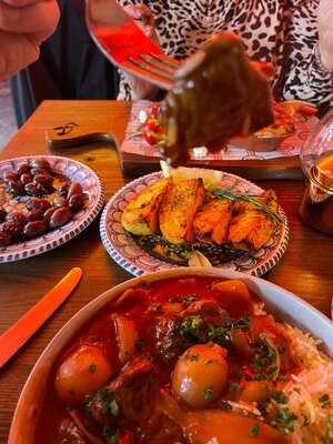 Mythos Greek Taverna