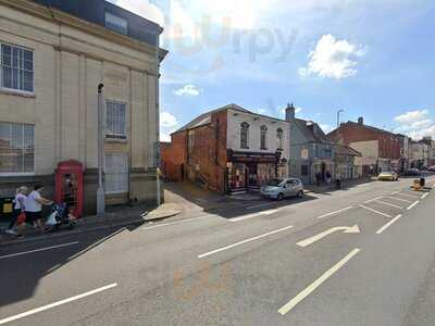 Gloucester Pizza & Kebab