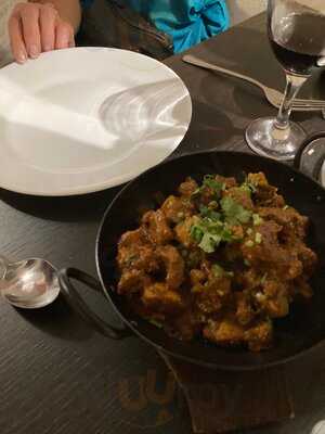 Yusuf's Spice Lounge