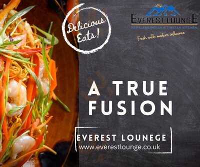 Everest Lounge