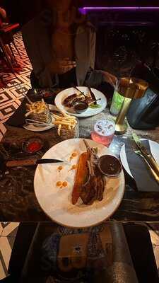 The Eadn London Bar & Lounge