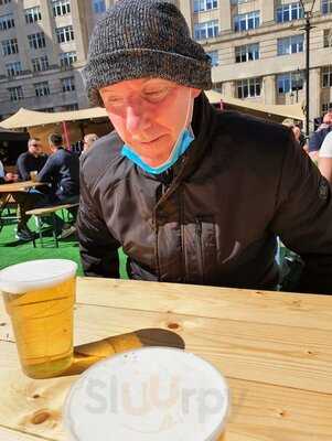 Spring In The Square Bar