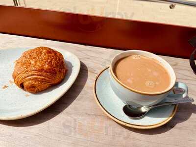 Cafe Patisserie Glacerie
