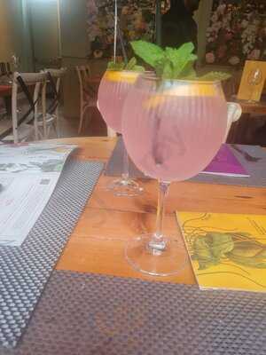 Giggling Squid - Harborne