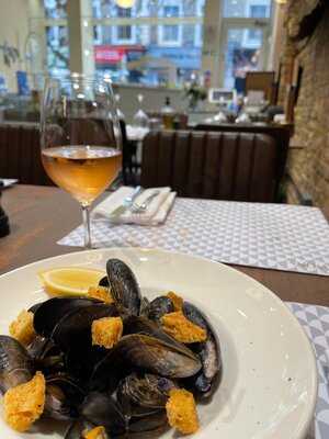 Seasons Notting Hill Bistrot