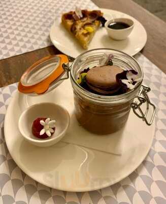 Seasons Notting Hill Bistrot