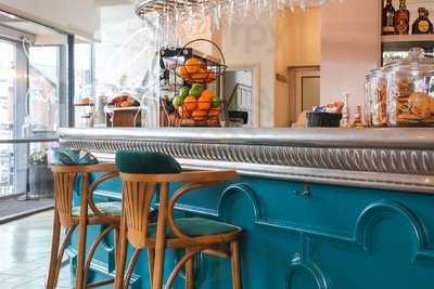 Raffina Caffe Bar & Ristorante