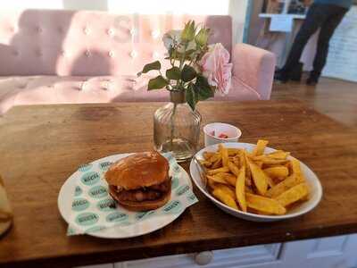 Ridiculously Rich By Alana